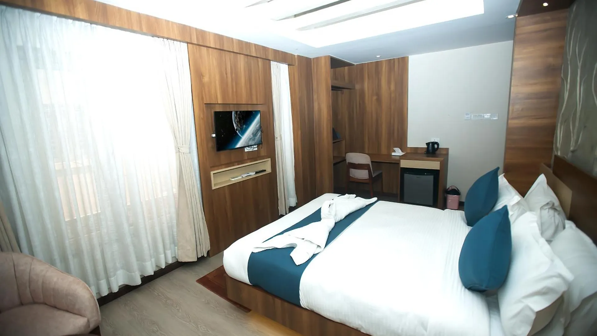 קטמנדו Hotel Maya Boutique & Apartment 3*,  נפאל